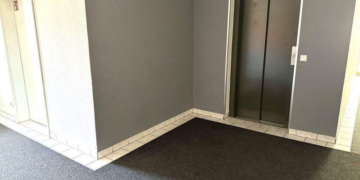 Etagenwohnung Fürth Südstadt - 2 Zimmer, 52 m&sup2;, 156.000&euro; | Angebot:25928113