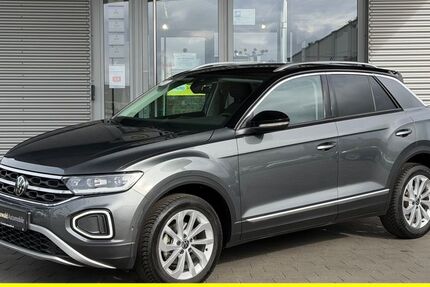 VW T-Roc 25.300 km 26.350 &euro; Erlangen 91058