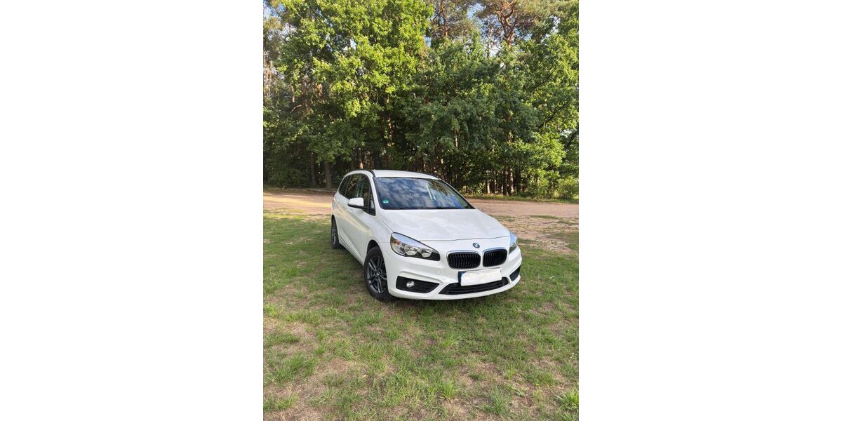 BMW 218 Gran Tourer 141.000 km 12.300 &euro; Adelsdorf 91325