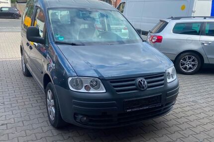 VW Caddy 190.000 km 2.990 &euro; Fürth 90763