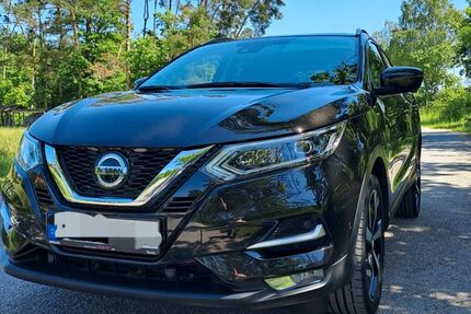 Nissan Qashqai 54.000 km 18.900 &euro; Rednitzhembach 91126