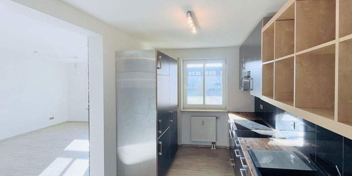 Etagenwohnung Roth - 3 Zimmer, 74 m&sup2;, 259.000&euro; | Angebot:25864013