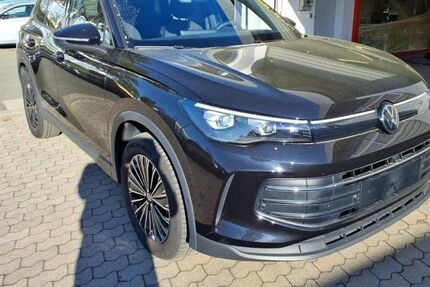 VW Tiguan 16.400 km 40.870 &euro; Schwabach 91126
