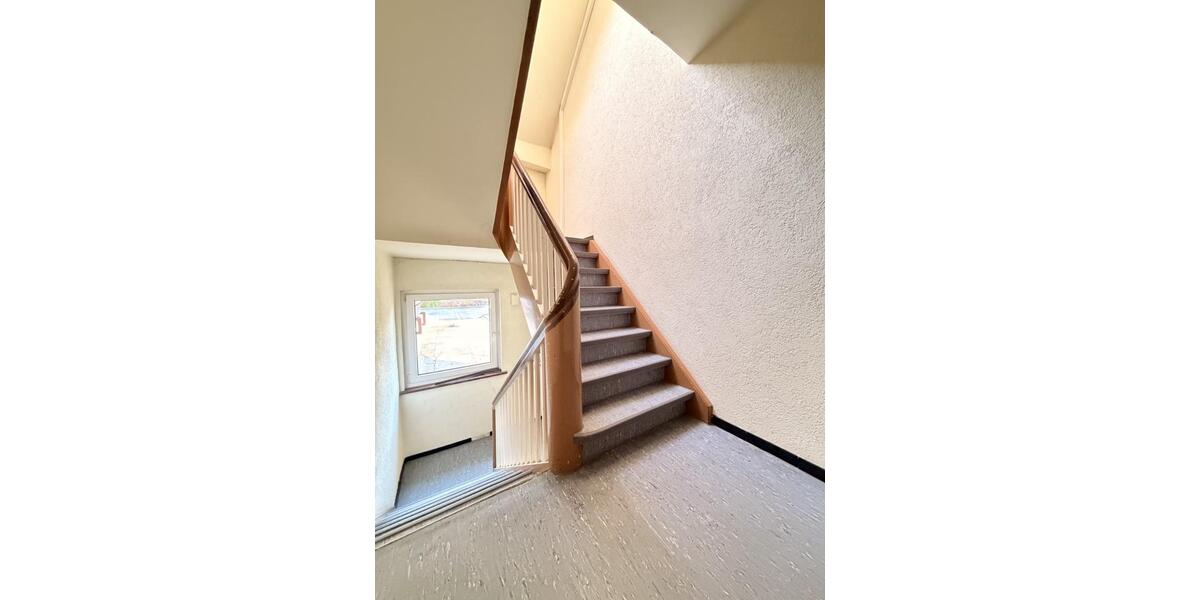 Dachgeschoßwohnung Nürnberg Holzheim - 3 Zimmer, 48 m&sup2;, 630&euro; | Angebot:25367318