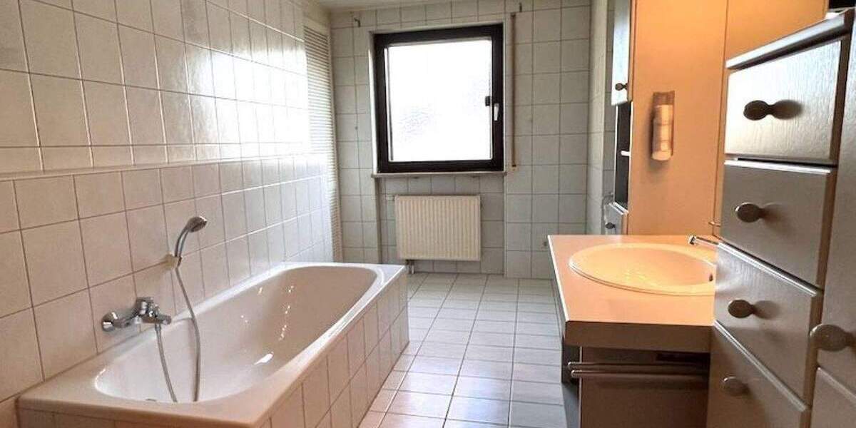 Etagenwohnung Fürth Espan - 2 Zimmer, 65 m&sup2;, 209.000&euro; | Angebot:25819117