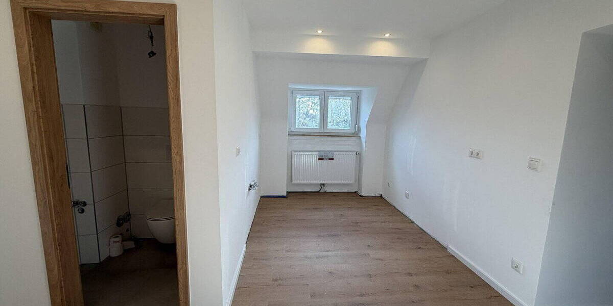 Etagenwohnung Nürnberg Rechenberg - 5 Zimmer, 89 m&sup2;, 1.250&euro; | Angebot:25996830