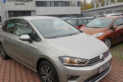 VW Golf Sportsvan 54.850 km 16.880 &euro; Nürnberg 90431