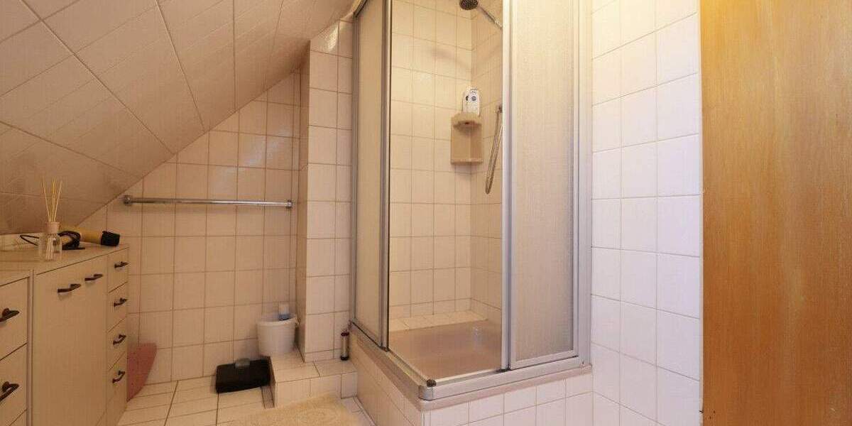 Einfamilienhaus Petersaurach Wicklesgreuth - 5 Zimmer, 128 m&sup2;, 320.000&euro; | Angebot:25797213