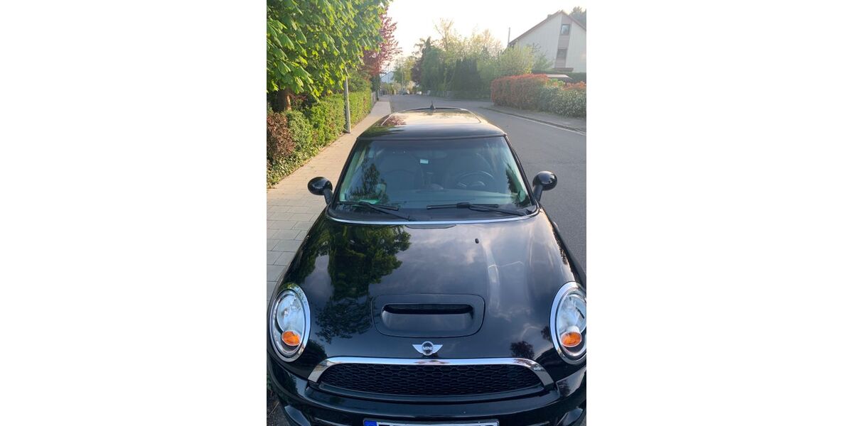 Mini Cooper S 128.500 km 8.300 &euro; Erlangen 91054