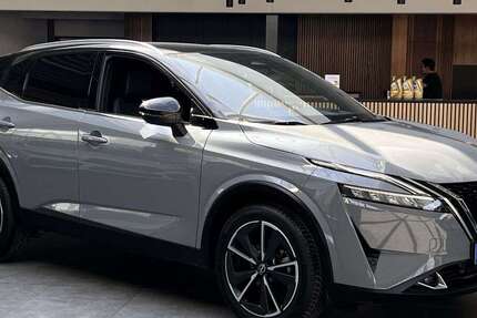 Nissan Qashqai 32.421 km 25.970 &euro; Cadolzburg 90556