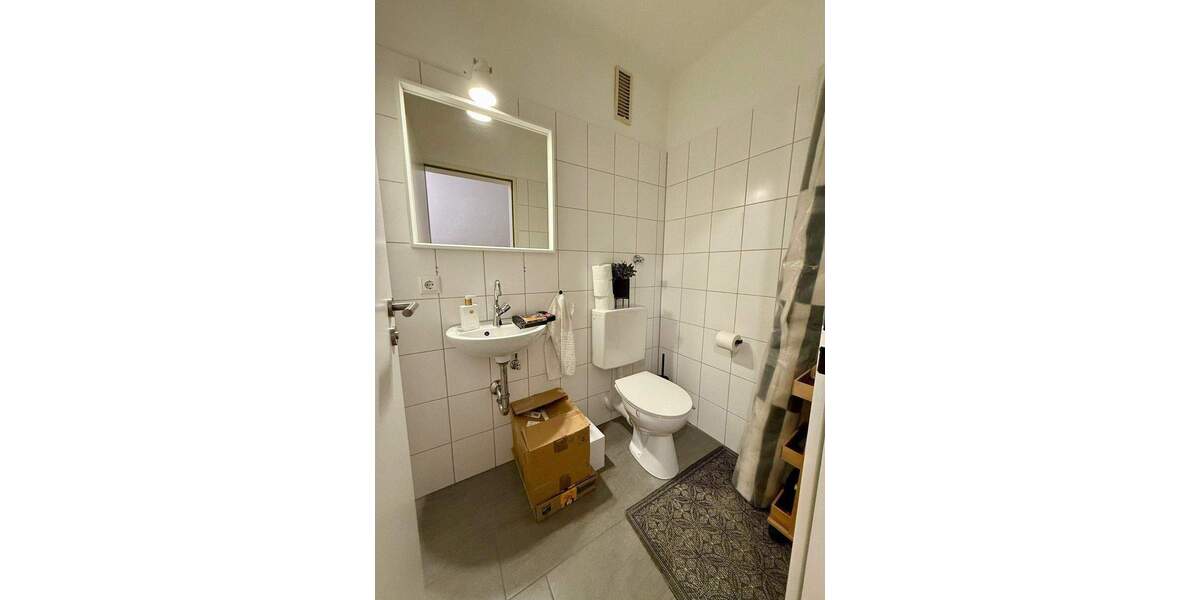 Etagenwohnung Nürnberg Klingenhof - 2 Zimmer, 106 m&sup2;, 1.100&euro; | Angebot:25667195