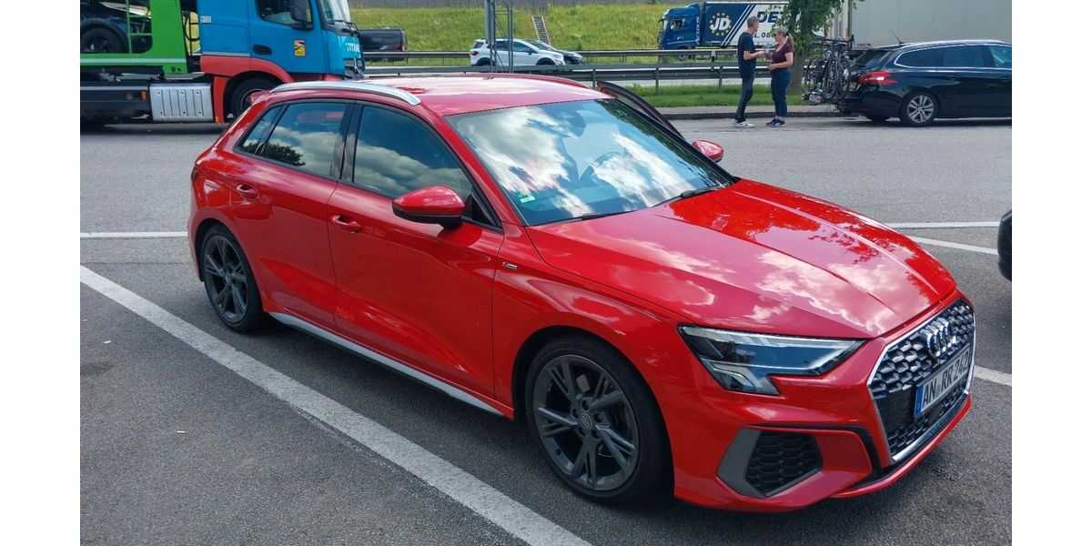 Audi A3 83.800 km 20.600 &euro; Windsbach 91575