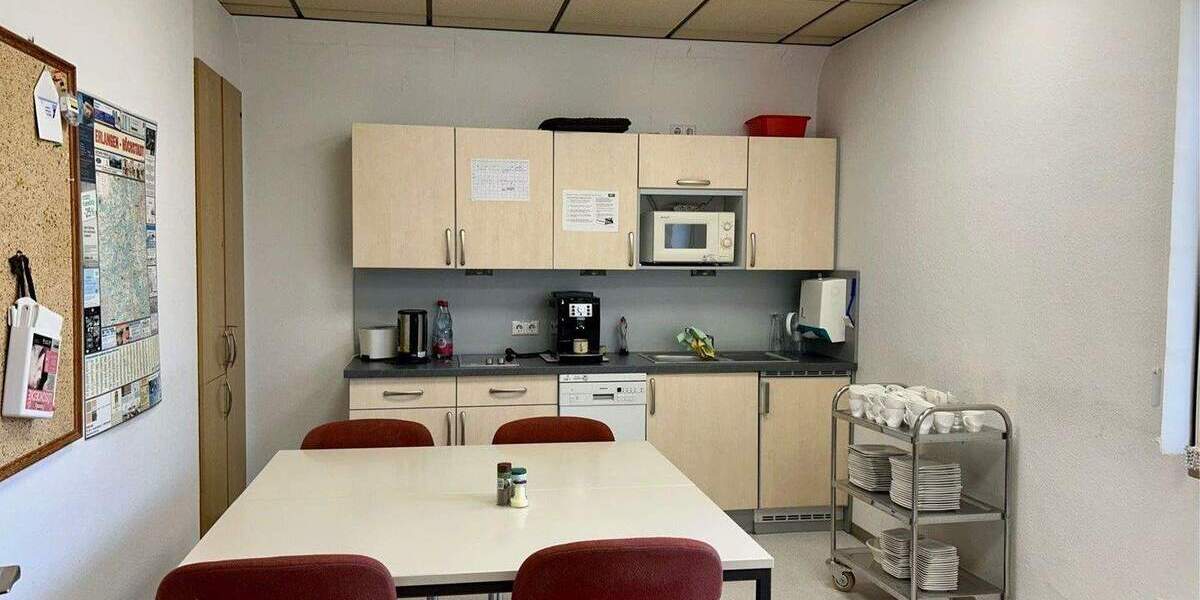 Gewerbeobjekt Höchstadt - 1 Zimmer, 845.000&euro; | Angebot:25671232