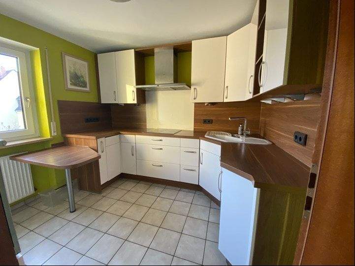 Etagenwohnung Fürth Ronhof - 4 Zimmer, 117 m&sup2;, 369.000&euro; | Angebot:25670927