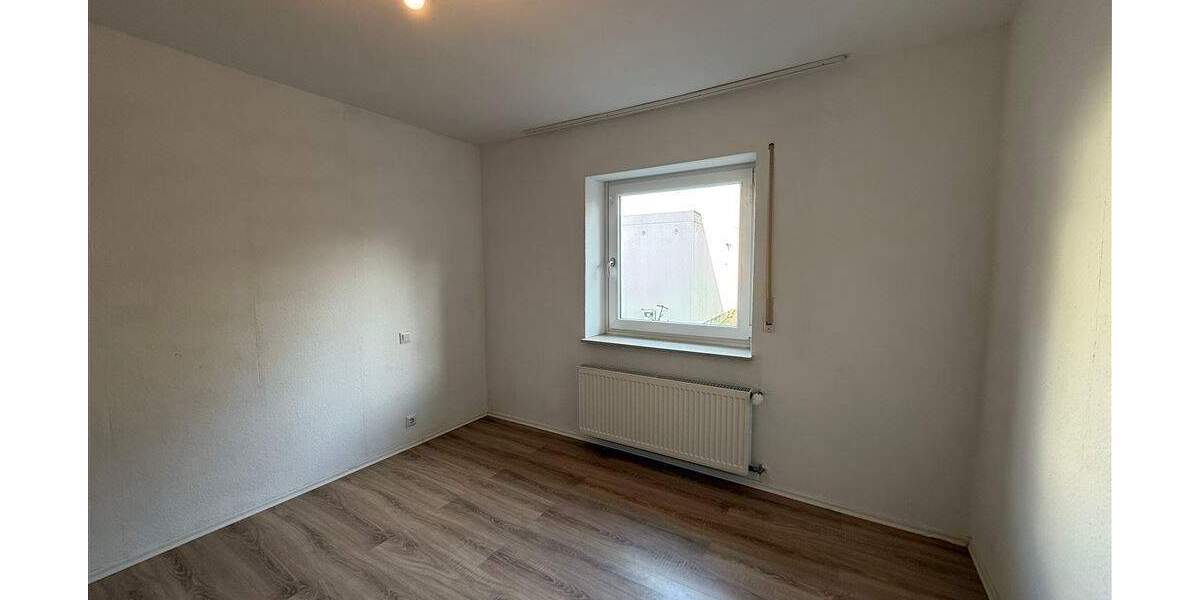 Einfamilienhaus Winkelhaid b Nürnberg Winkelhaid - 9 Zimmer, 250 m&sup2;, 499.000&euro; | Angebot:25689609