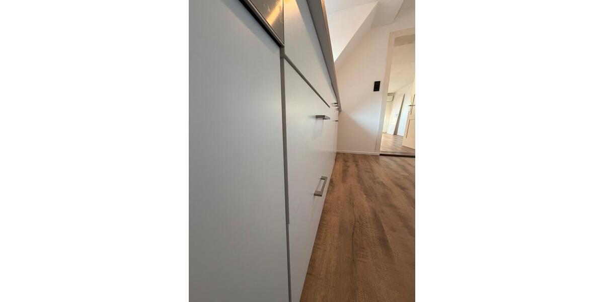 Dachgeschoßwohnung Windsbach - 2 Zimmer, 61 m&sup2;, 850&euro; | Angebot:25947998