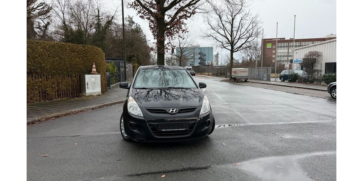 Hyundai i20 150.000 km 2.989 &euro; fürth 90762