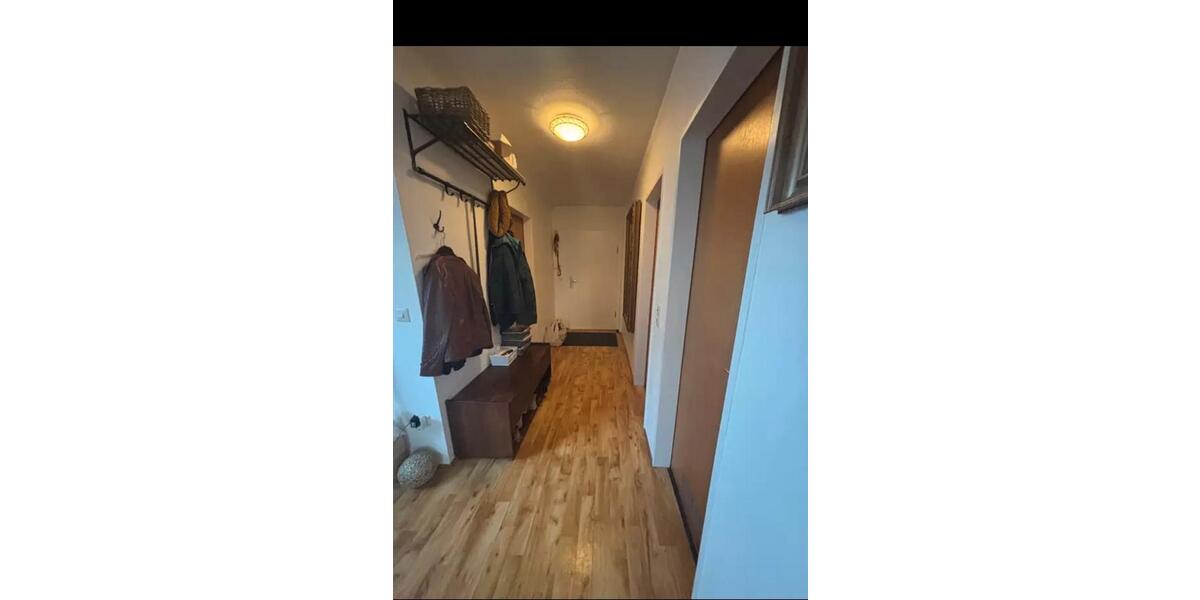 Dachgeschoßwohnung Nürnberg Erlenstegen - 2.5 Zimmer, 81 m&sup2;, 850&euro; | Angebot:26638640