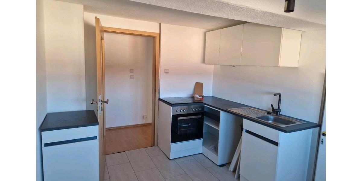 Dachgeschoßwohnung Forchheim - 3 Zimmer, 75 m&sup2;, 800&euro; | Angebot:26598119