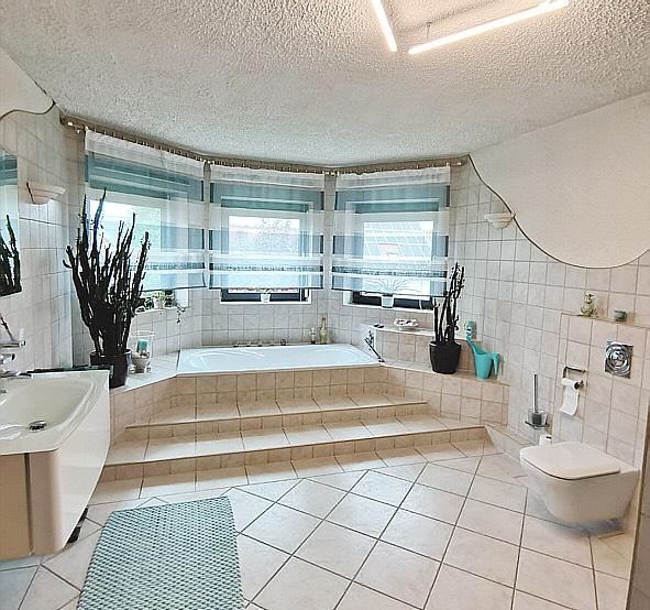 Einfamilienhaus Gerhardshofen - 4 Zimmer, 165 m&sup2;, 670.000&euro; | Angebot:25383857