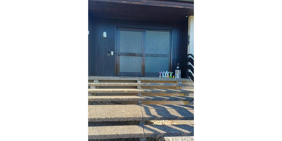 Doppelhaushälfte Schnaittach - 9 Zimmer, 270 m&sup2;, 599.000&euro; | Angebot:26069238