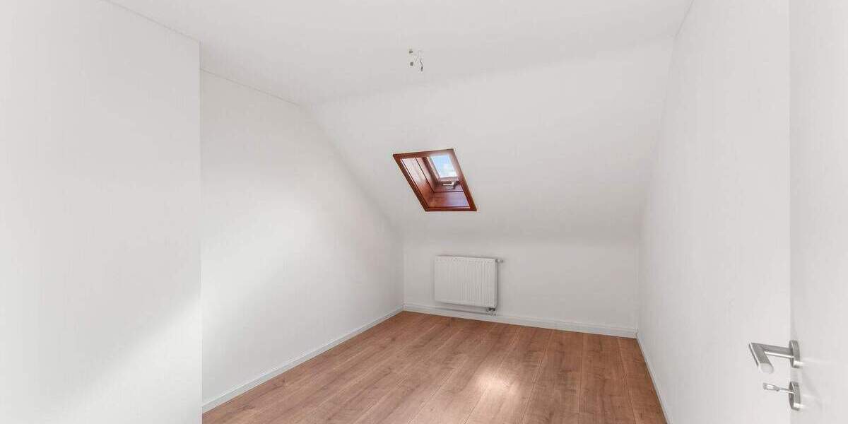 Etagenwohnung Langenzenn - 4 Zimmer, 84 m&sup2;, 239.000&euro; | Angebot:25729235