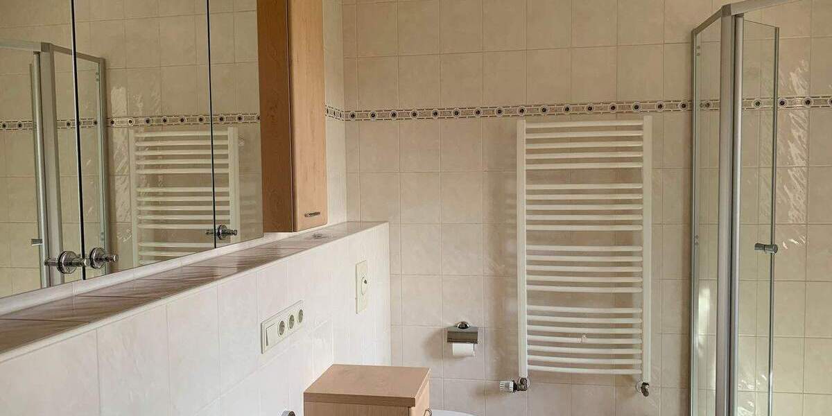 Etagenwohnung Neustadt an der Aisch Neustadt - 3 Zimmer, 86 m&sup2;, 790&euro; | Angebot:25660941