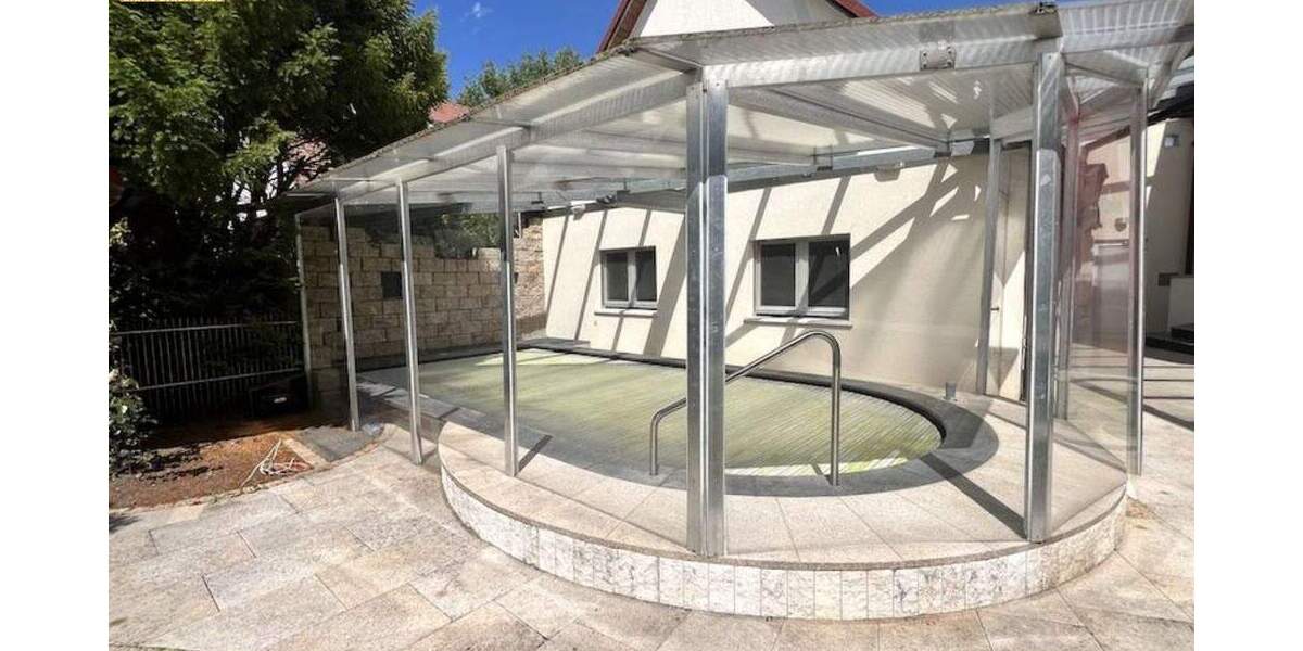 Einfamilienhaus Schwabach - 6 Zimmer, 241 m&sup2;, 990.000&euro; | Angebot:25735679