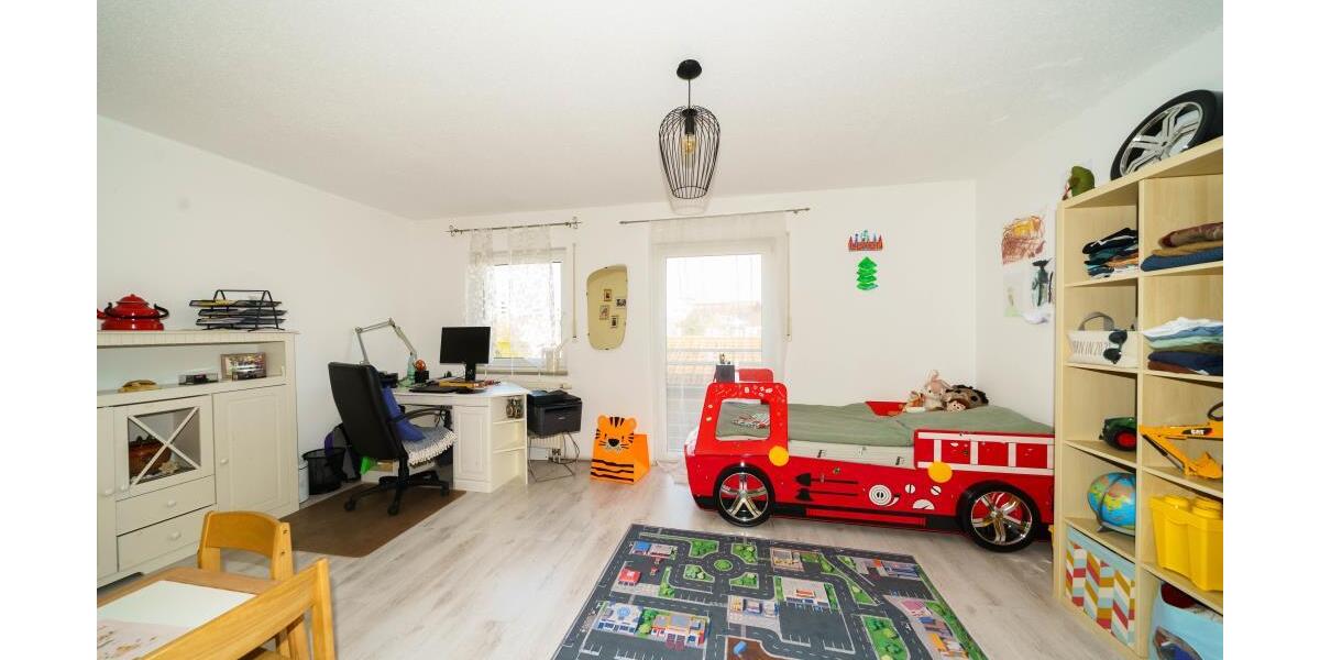 Gepflegtes Reihenmittelhaus in bevorzugter Lage und ruhiger Umgebung - Reihenmittelhaus Nürnberg 10809564000 | Angebot:25806883