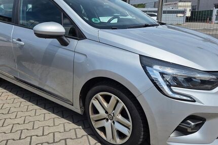 Renault Clio 192.000 km 7.200 &euro; Nürnberg 90439
