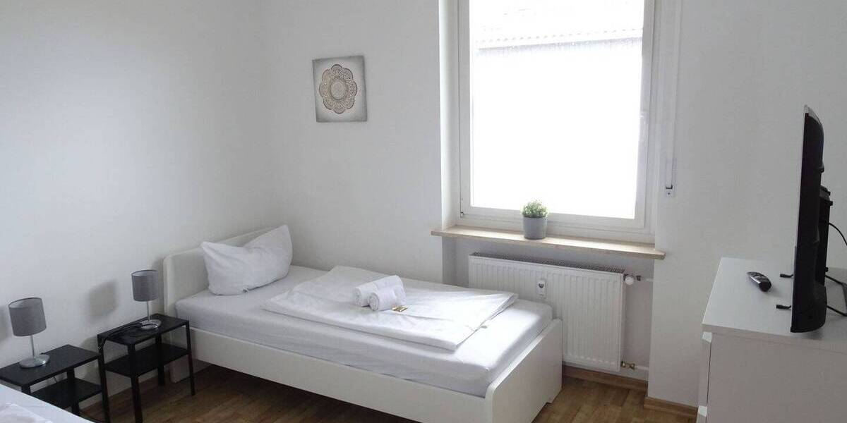 Einfamilienhaus Herzogenaurach - 7 Zimmer, 214 m&sup2;, 645.000&euro; | Angebot:25697895