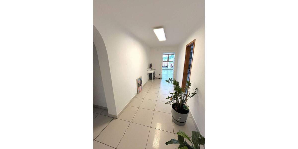 Etagenwohnung Weißenohe - 3 Zimmer, 120 m&sup2;, 395.000&euro; | Angebot:25728440