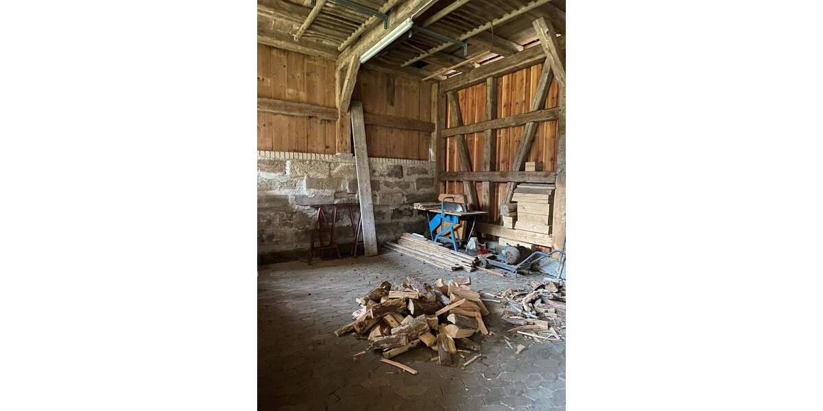 Einfamilienhaus Lauf Schönberg - 8 Zimmer, 400 m&sup2;, 690.000&euro; | Angebot:25865831