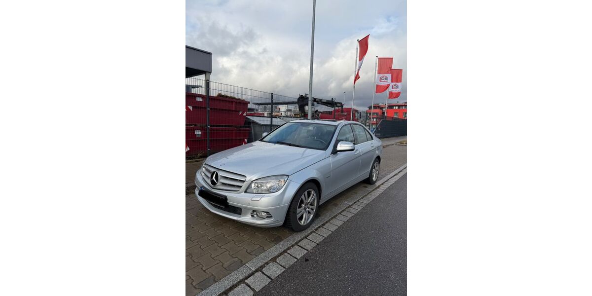 Mercedes-Benz C 180 109.000 km 10.500 &euro; Nürnberg 90429