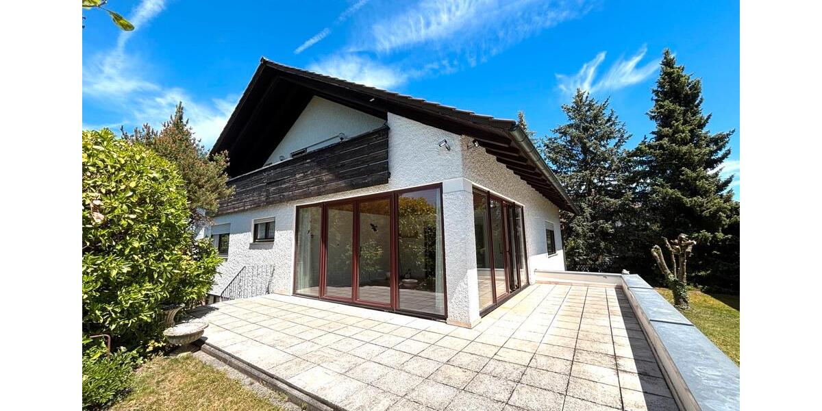 Einfamilienhaus Höchstadt an der Aisch - 7.5 Zimmer, 203 m&sup2;, 690.000&euro; | Angebot:27142979
