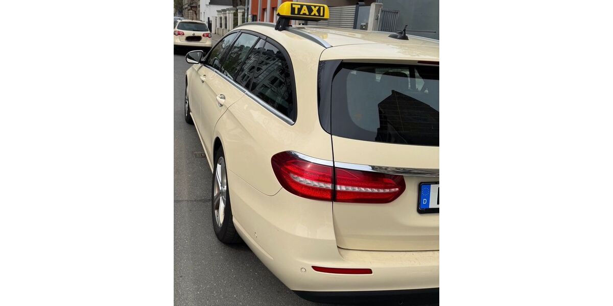 Mercedes-Benz E 220 325.000 km 14.500 &euro; Nürnberg 90469