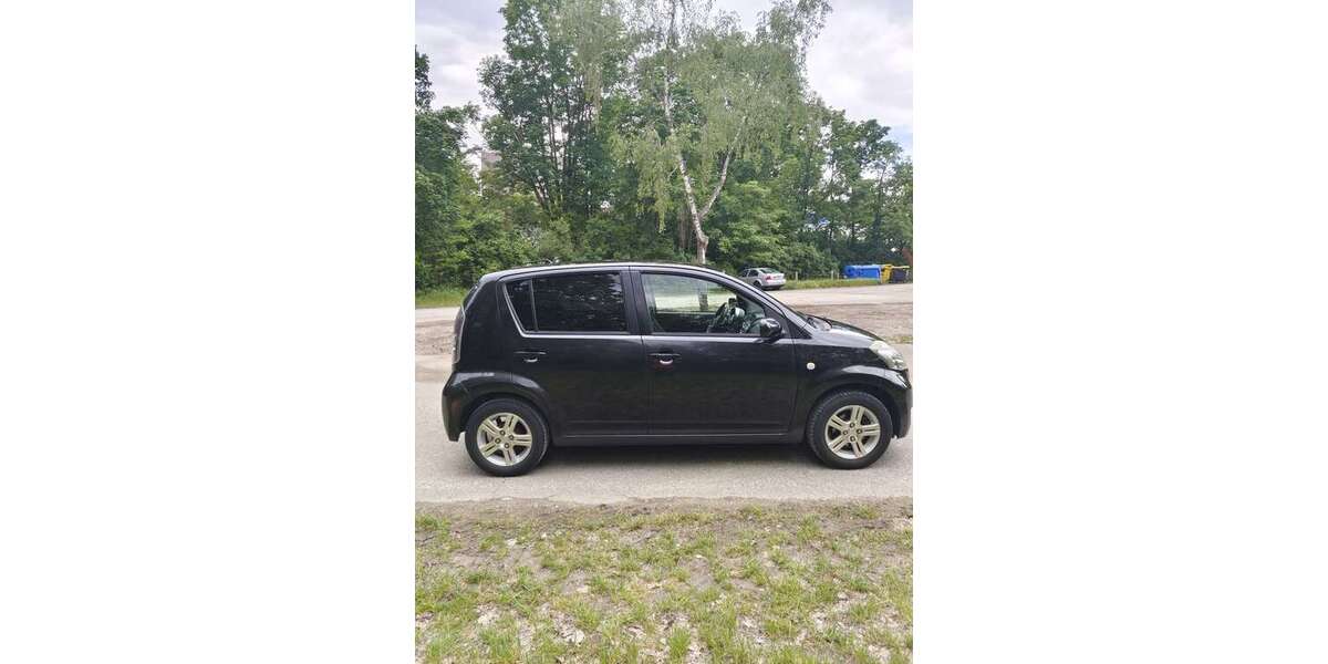 Daihatsu Sirion 185.222 km 2.299 &euro; Nürnberg 90402