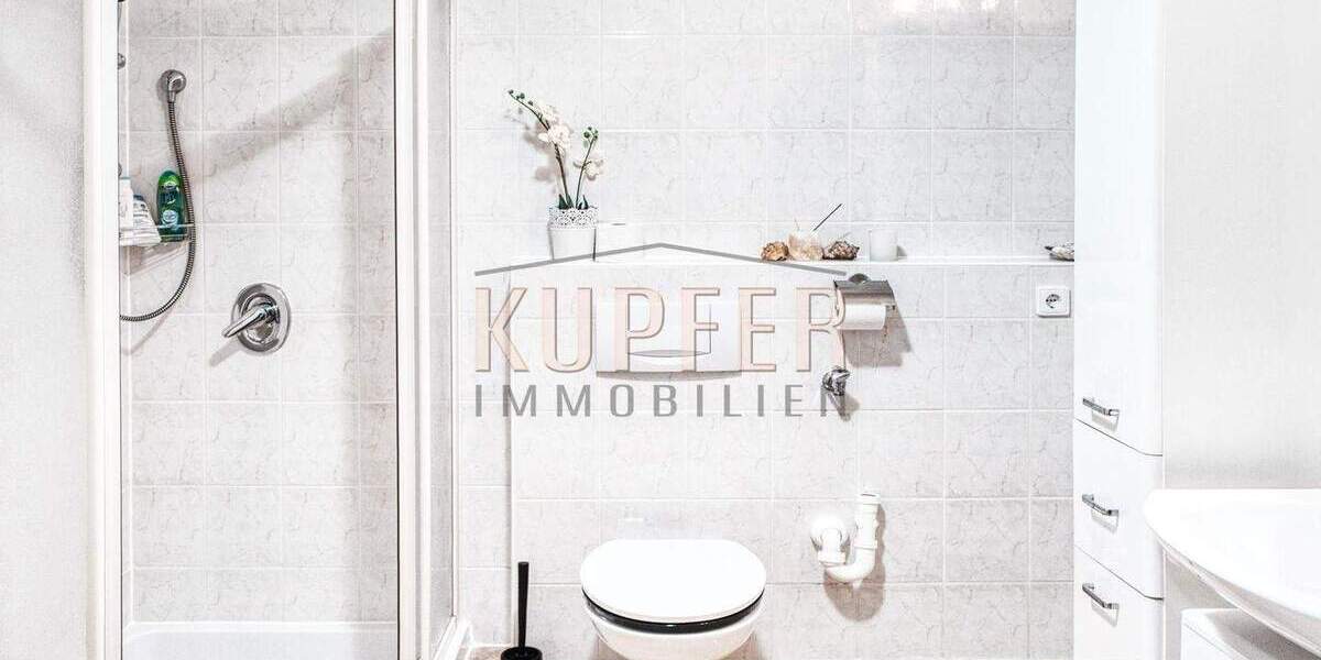 Mehrfamilienhaus, Wohnhaus Gerhardshofen Altenbuch - 9 Zimmer, 231 m&sup2;, 740.000&euro; | Angebot:25727823