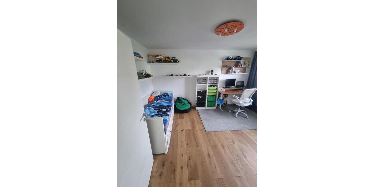 Reihenhaus Cadolzburg - 5 Zimmer, 114 m&sup2;, 490.000&euro; | Angebot:26818953