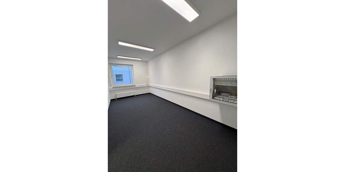 Gewerbeobjekt Erlangen Tennenlohe - 2 Zimmer, 40 m&sup2;, 450&euro; | Angebot:25797668