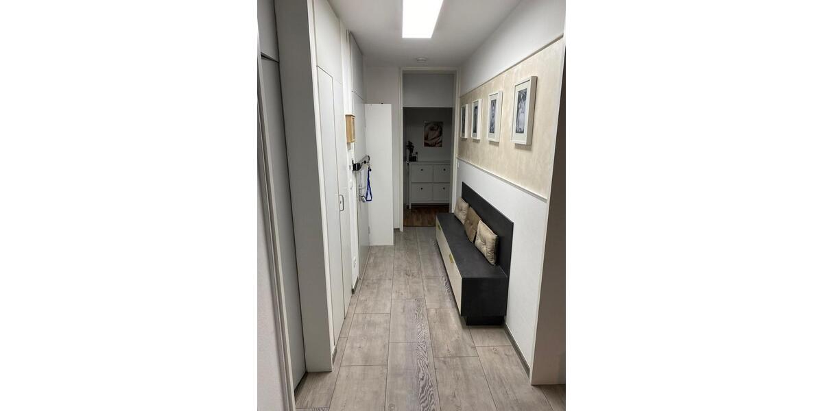 Etagenwohnung Fürth Bislohe - 3 Zimmer, 84 m&sup2;, 1.100&euro; | Angebot:26677272