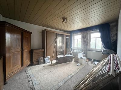 FIX & FLIP : FÜR INVESTOREN MIT WEITBLICK! - Mehrfamilienhaus, Wohnhaus Stein bei Nürnberg | Angebot:25850425