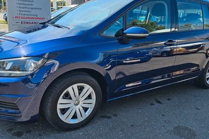 VW Touran 135.821 km 18.170 &euro; Fürth 90763