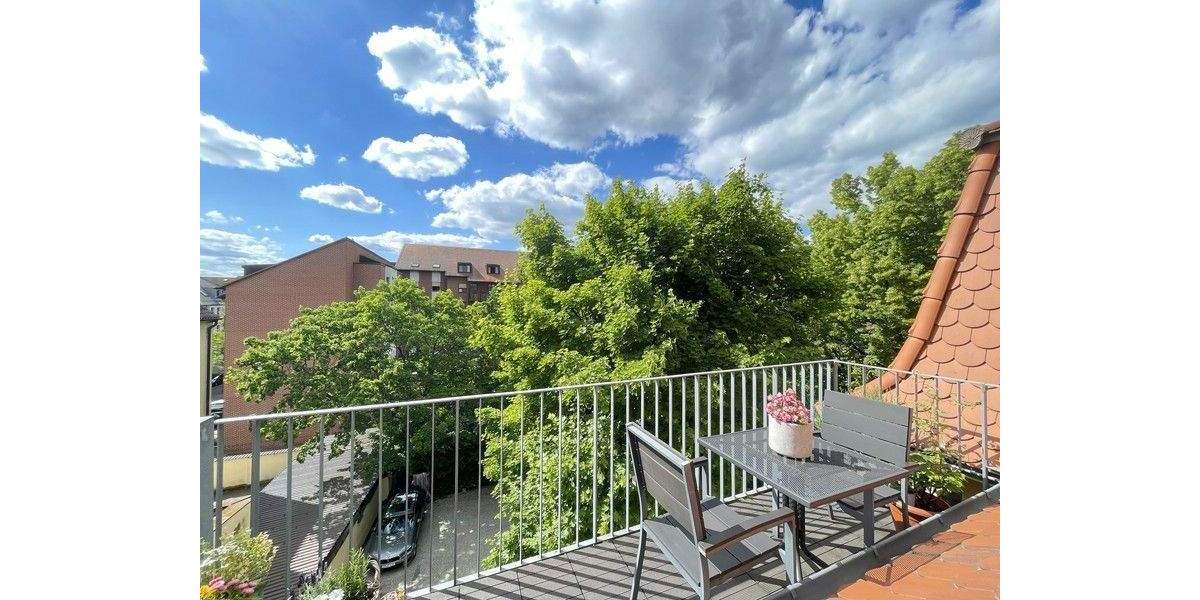 Etagenwohnung Nürnberg Glockenhof - 3 Zimmer, 127 m&sup2;, 448.000&euro; | Angebot:25699361