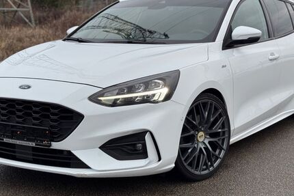 Ford Focus 85.000 km 13.990 &euro; Oberferrieden/Burgthann 90559