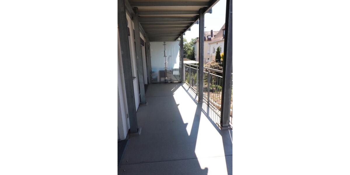 Etagenwohnung Fürth Bislohe - 3 Zimmer, 90 m&sup2;, 415.000&euro; | Angebot:26977859