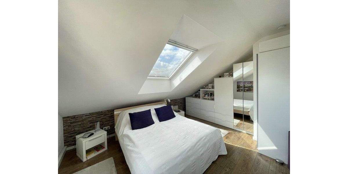 Etagenwohnung Nürnberg Glockenhof - 3 Zimmer, 127 m&sup2;, 448.000&euro; | Angebot:25699361