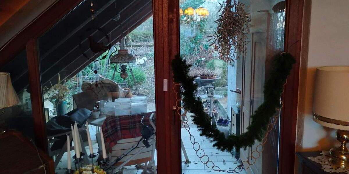 Einfamilienhaus Cadolzburg - 7 Zimmer, 163 m&sup2;, 599.000&euro; | Angebot:25679958