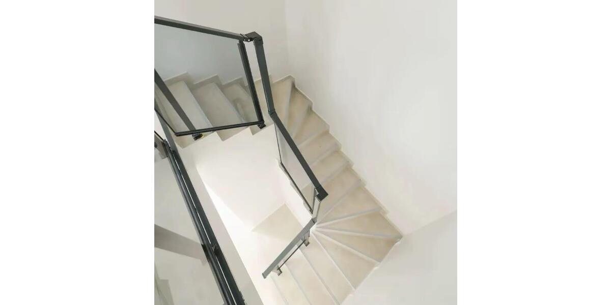 Einfamilienhaus Roth - 4 Zimmer, 215 m&sup2;, 228.000&euro; | Angebot:25903942