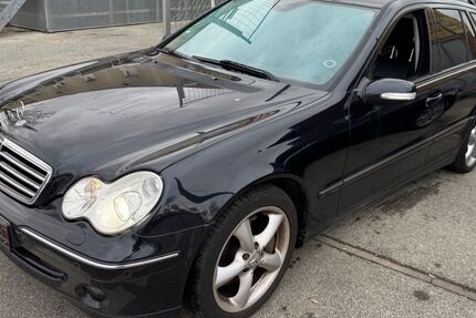 Mercedes-Benz C 230 215.000 km 2.450 &euro; Fürth 90763